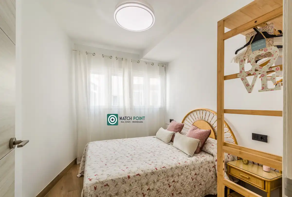 Habitación de Piso de alquiler en Almuñécar con Amueblado
