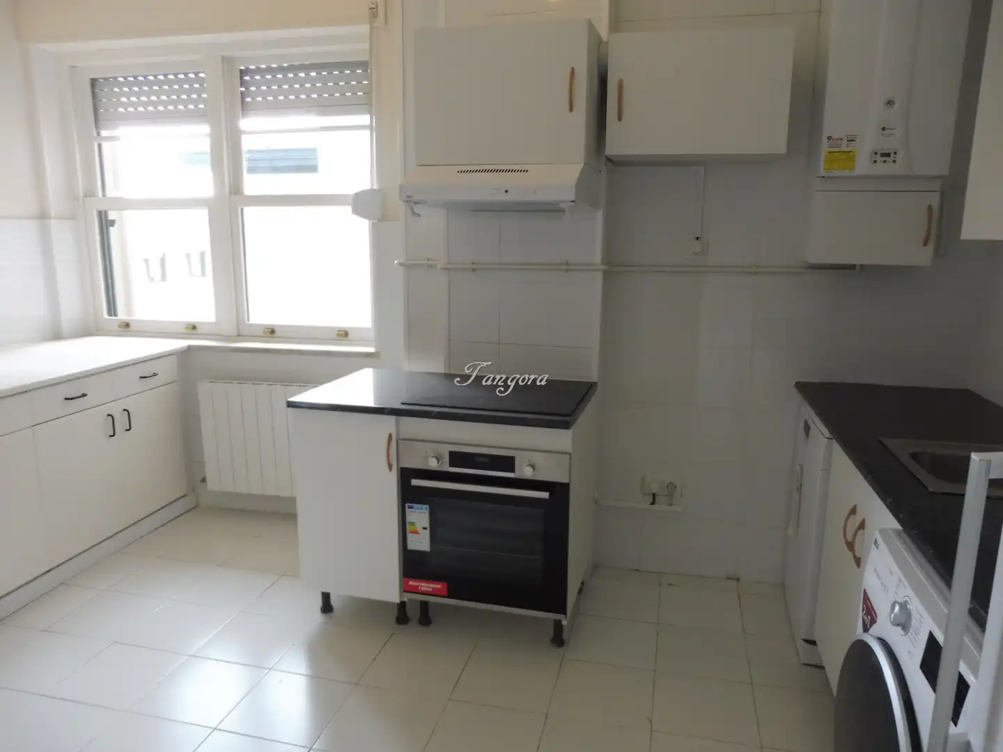 Cocina de Piso de alquiler en Getxo  con Calefacción, Parquet y Horno