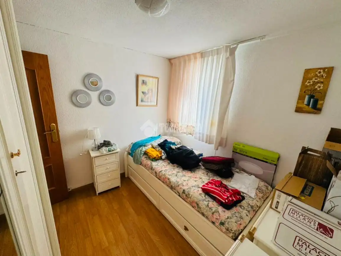 Habitación de Piso en venta en Madrid con Aire acondicionado