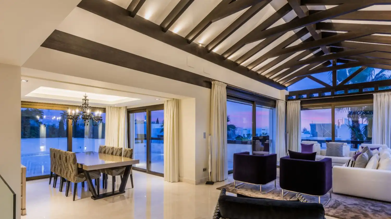 Comedor de Casa o chalet de alquiler en Marbella con Aire acondicionado, Calefacción y Terraza