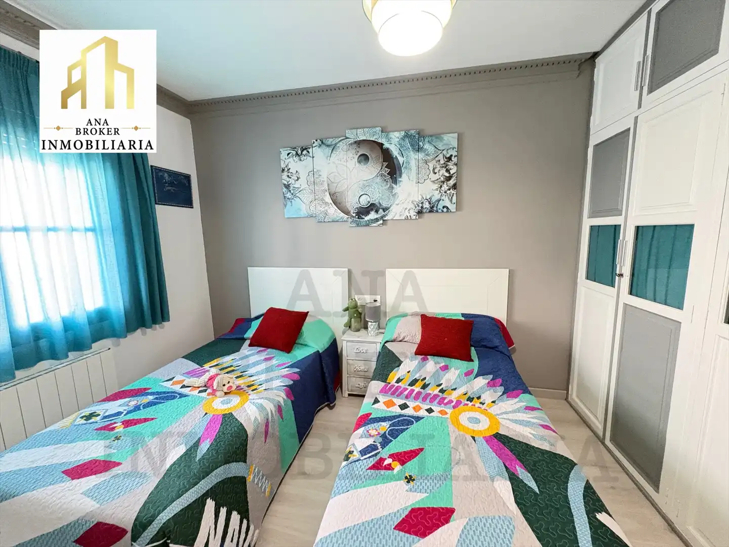 Casa adosada en venta en Calle Honduras, La Planilla