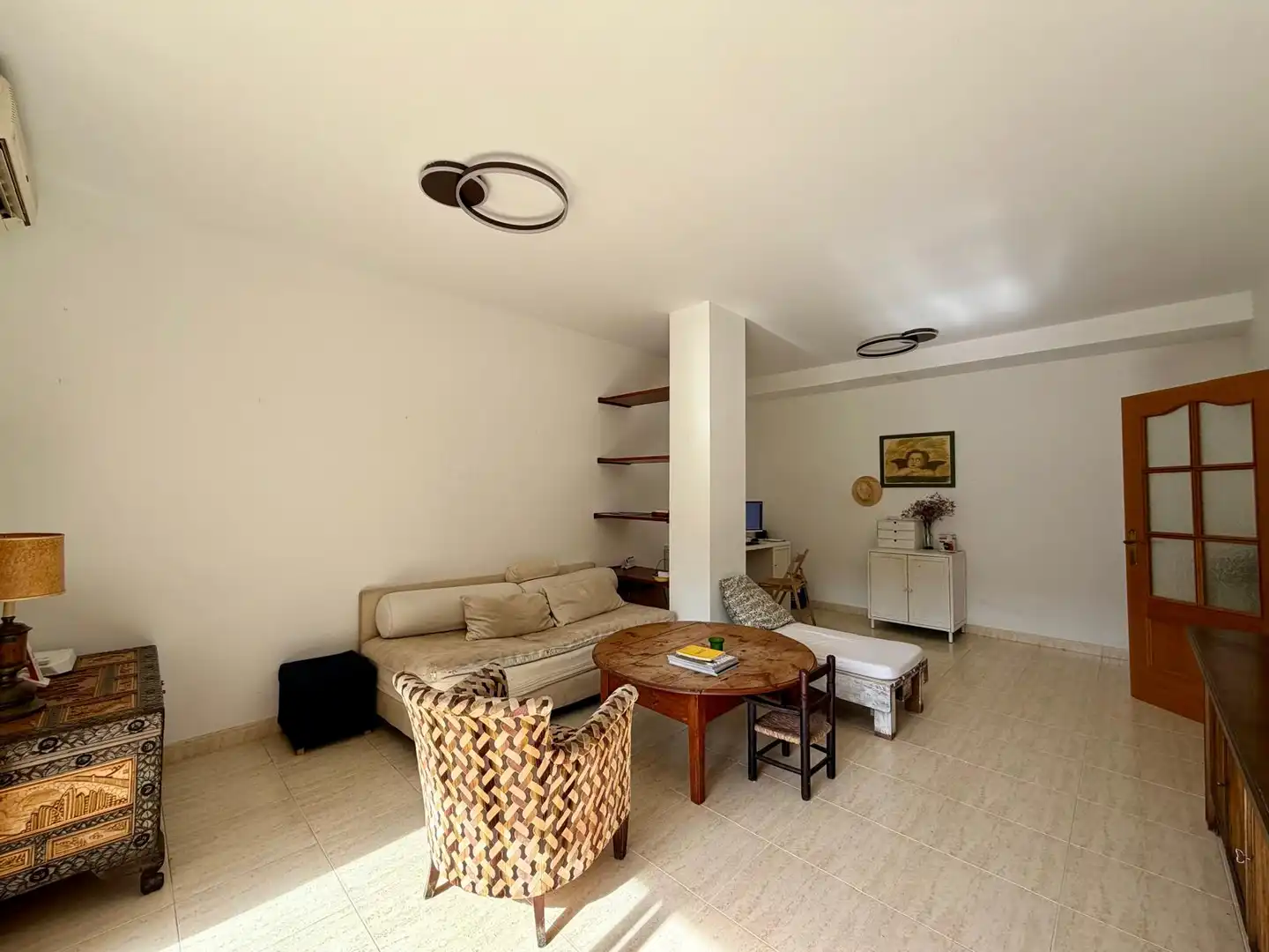 Wohnzimmer von Wohnung zum Verkauf in Palamós mit Klimaanlage, Terrasse und Möbliert