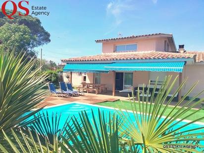 Exterior view of House or chalet for sale in Caldes de Malavella  with Heating, Private garden and Terrace