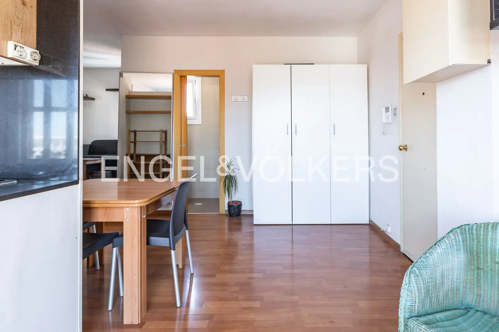 Vista exterior de Ático en venta en Barcelona con Calefacción