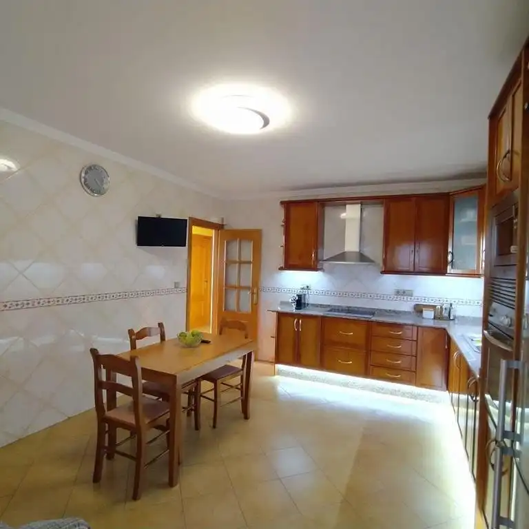 Cuina de Casa o xalet en venda en Orihuela amb Aire condicionat, Jardí privat i Terrassa