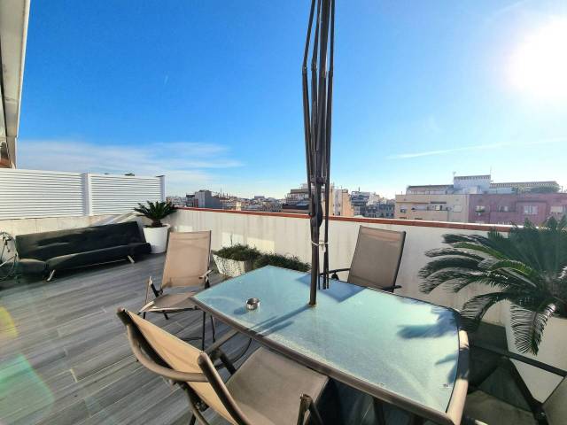 Piso en Alquiler en Diputació en Fort Pienc