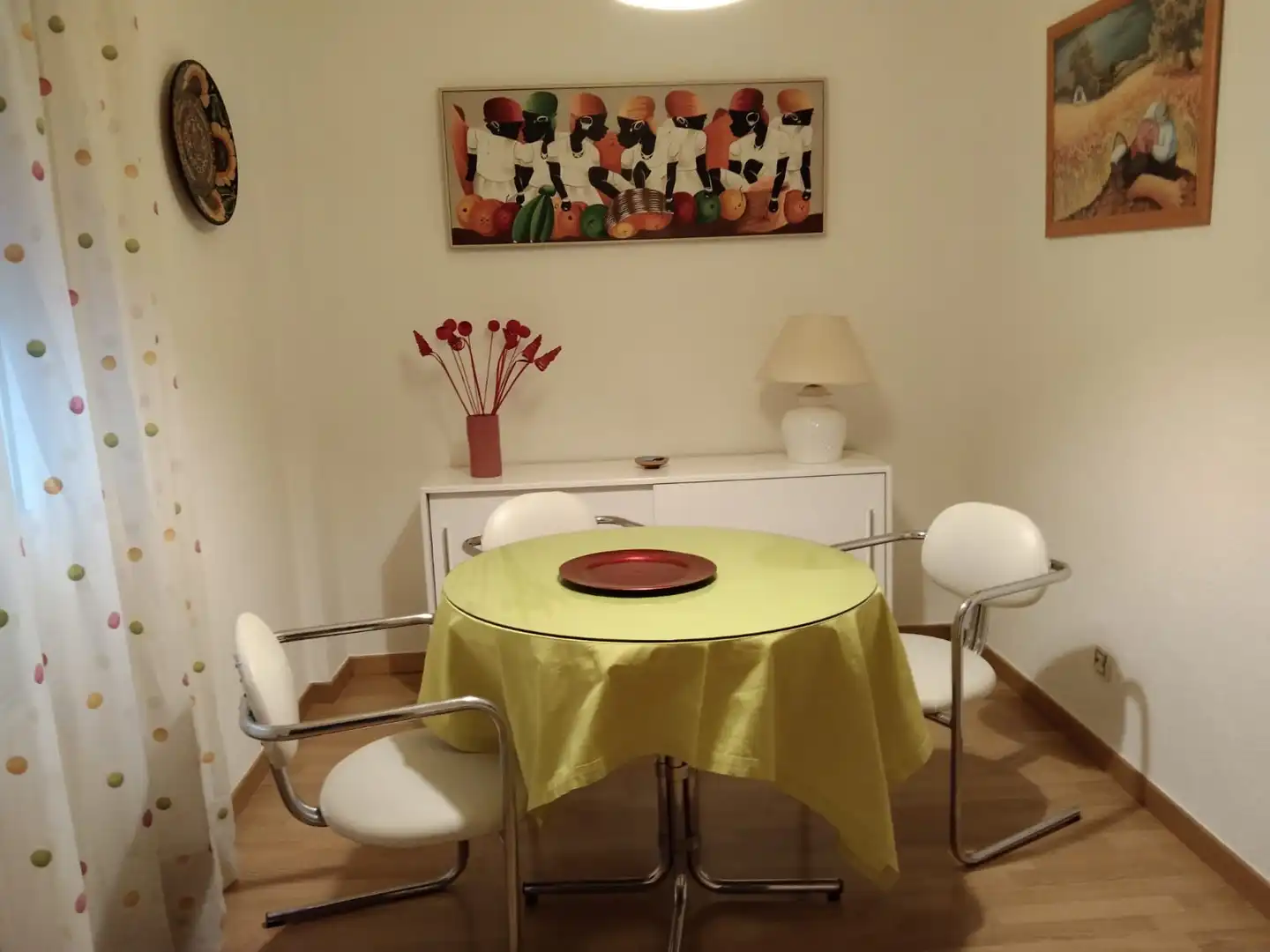 Wohnung zur Miete in Calle de los Cantos, Parque Mayor