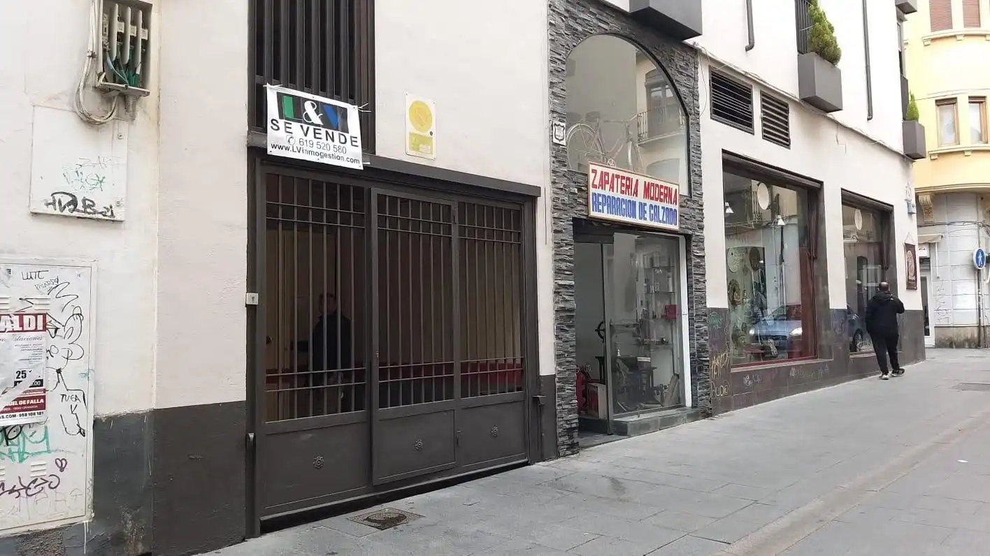 Garage zur Miete in Granada