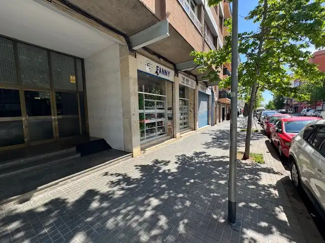 Locale commerciale in vendita a Passeig de Ramon Berenguer III 106, imagen 4