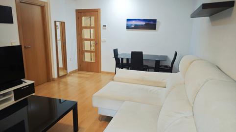 Foto 2 de Piso de alquiler en Calle Viñedos, Albolote, Granada