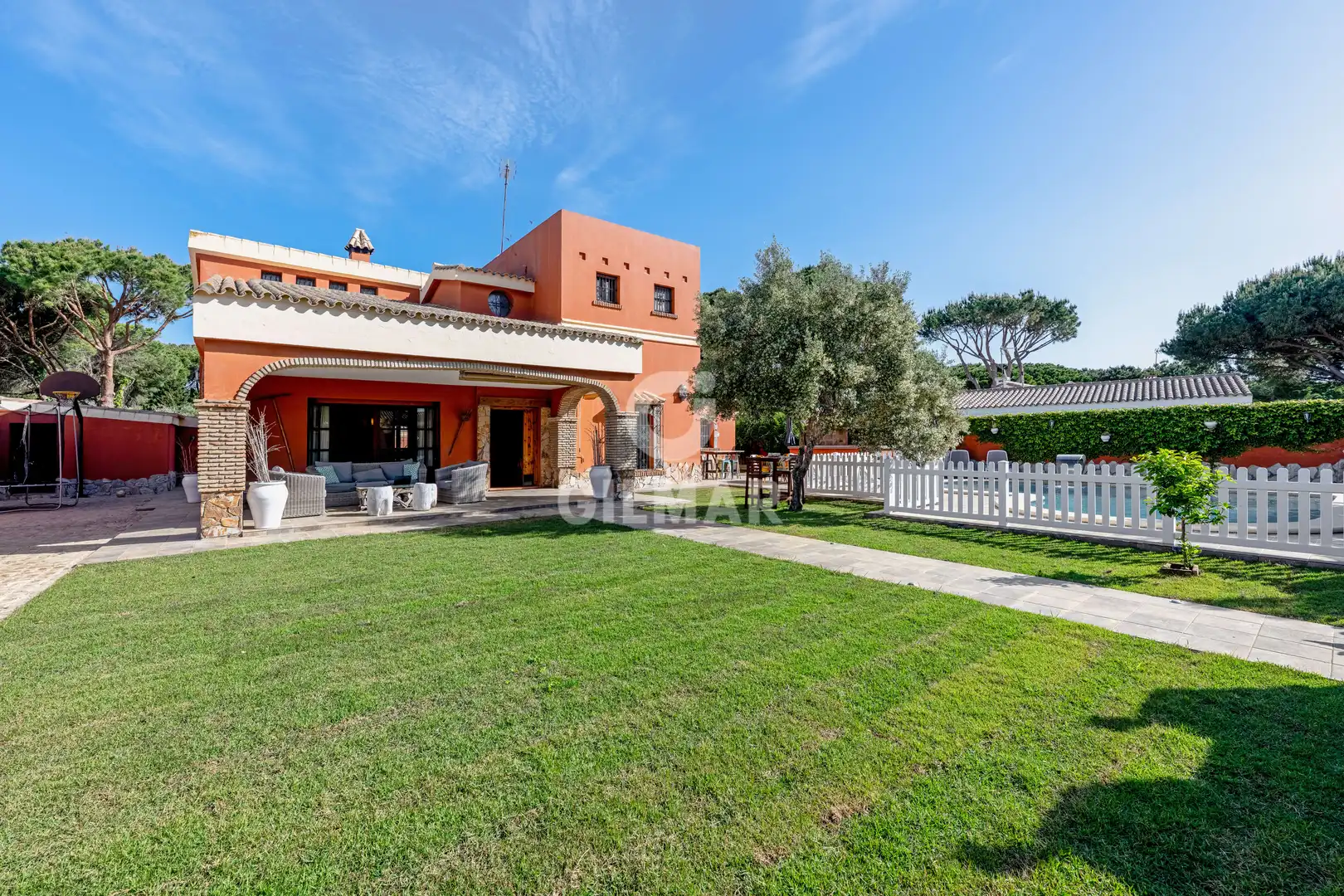 Chalet con piscina en venta en Roche, imagen 4