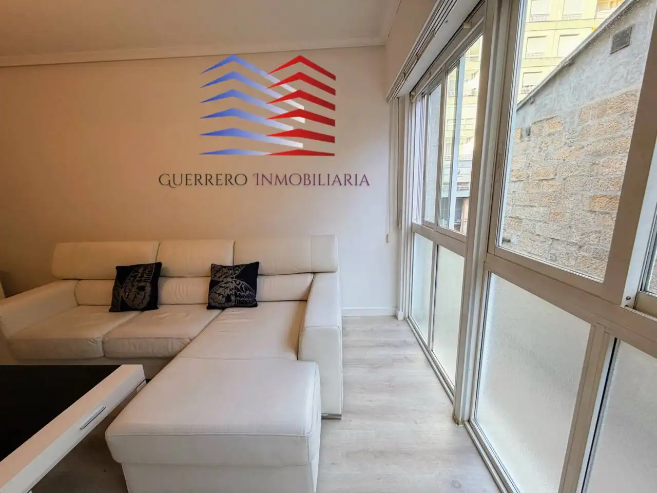 Exterior view of Flat for rent in Ourense Capital   with Heating, Terrace and Furnished