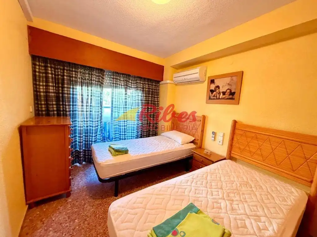Bedroom of Apartments for sale in Racó