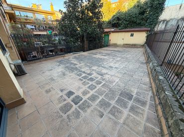 Wohnung mit Balkon zum Verkauf in Olot