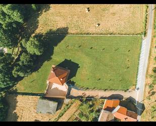 Casa o xalet en venda en A Merca   amb Calefacció, Jardí privat i Terrassa