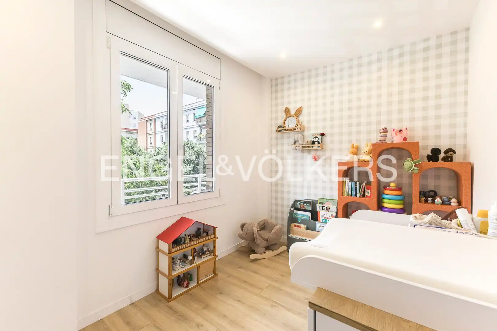 Schlafzimmer von Wohnung zum Verkauf in Barcelona mit Klimaanlage, Heizung und Parkett