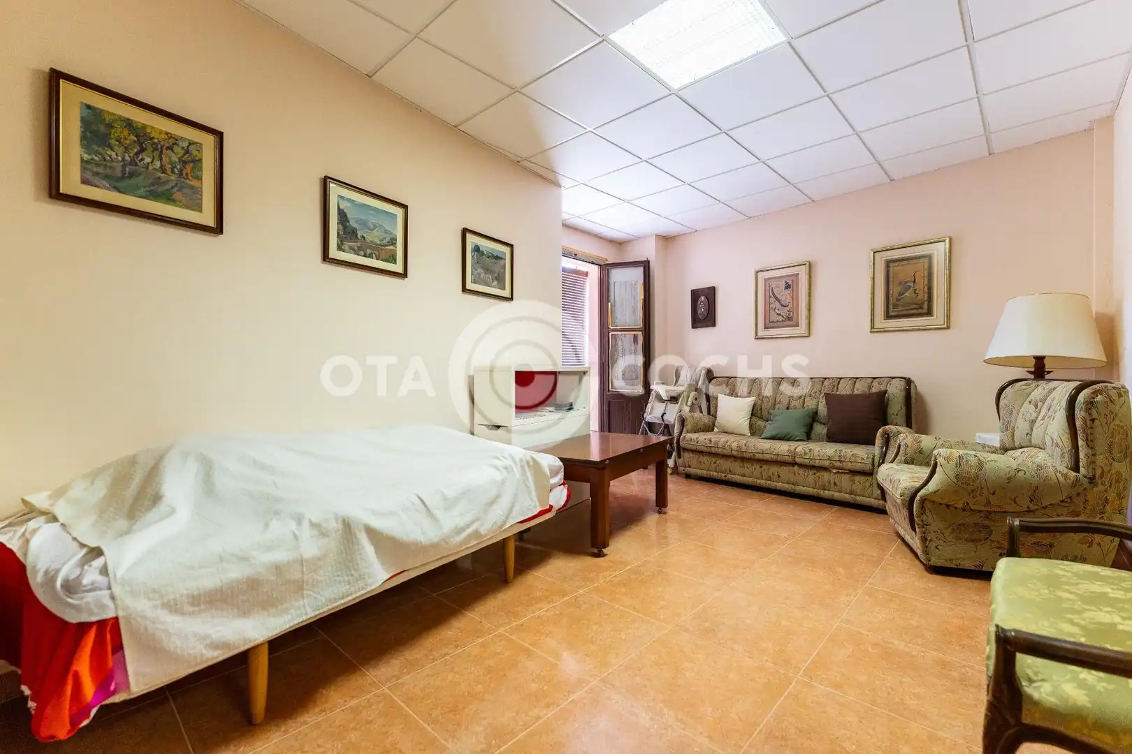Casa adosada en venta en Cabacés