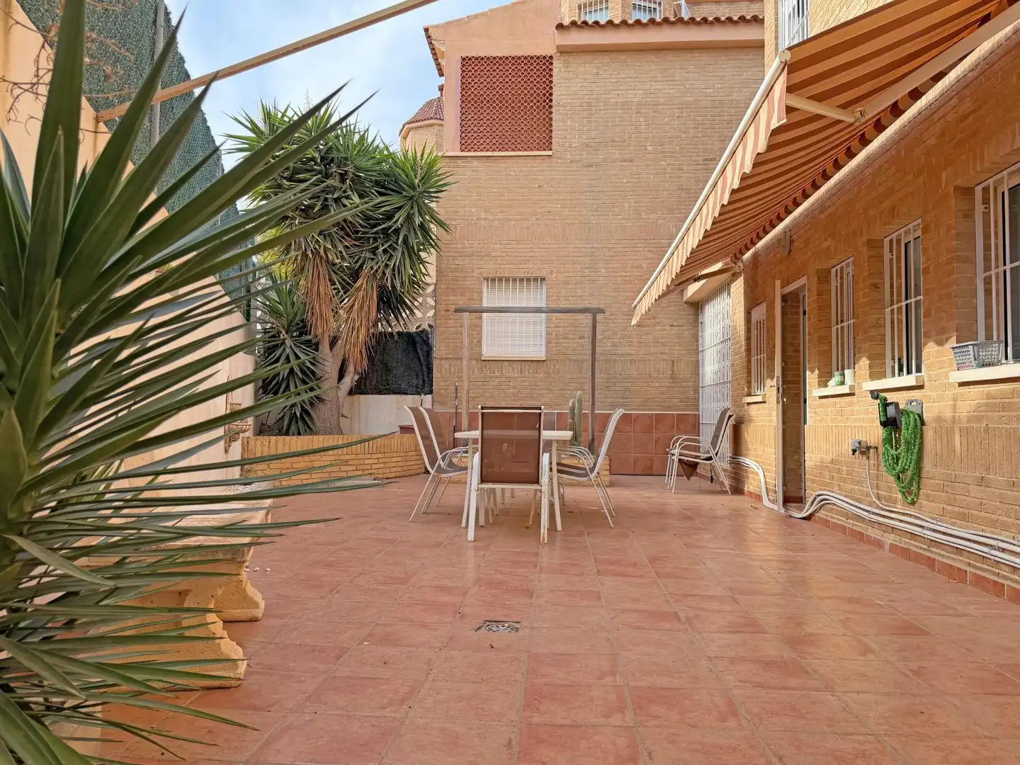 Terraza de Casa o chalet en venta en Alicante / Alacant con Calefacción, Jardín privado y Terraza