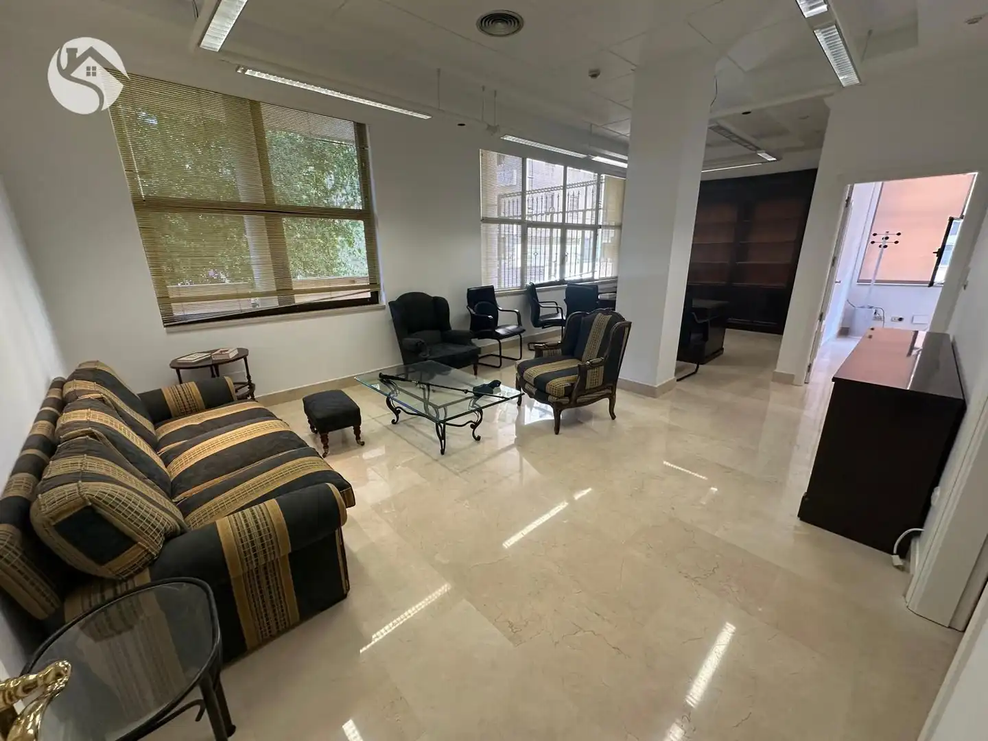 Local comercial de lloguer a Centro