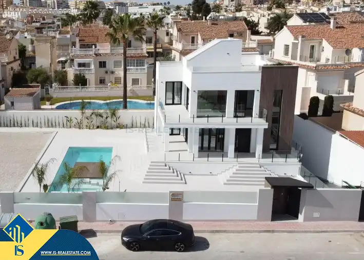 Xalet amb piscina en venda a Playa de los Locos, imagen 2