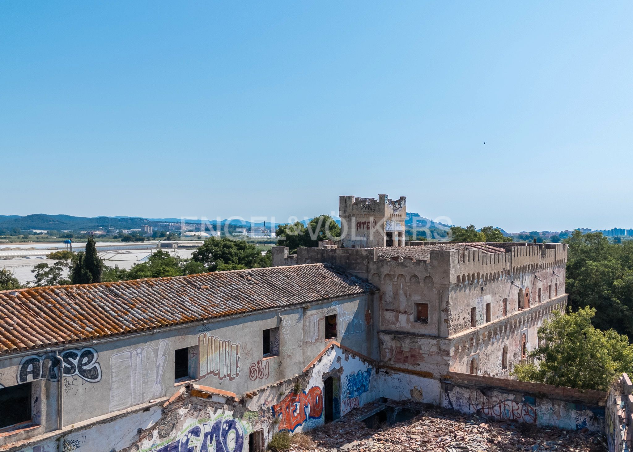 Vista exterior de Finca rústica en venda en Malgrat de Mar amb Calefacció i Jardí privat