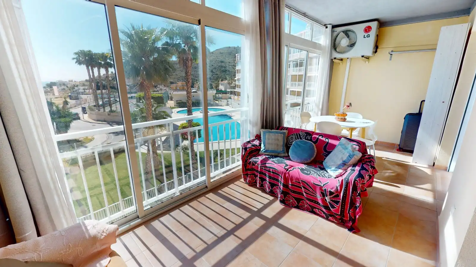 Habitación de Piso en venta en El Campello con Aire acondicionado, Calefacción y Terraza