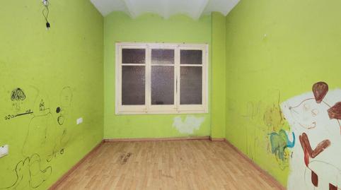 Foto 5 de Edifici en venda a El Camp de l'Arpa del Clot, Barcelona