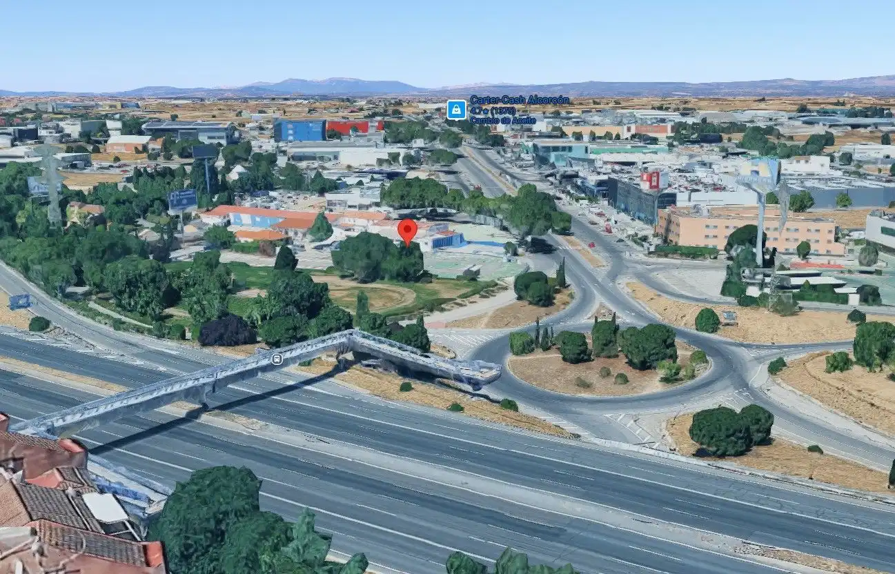 Vista exterior de Residencial en venda en Alcorcón