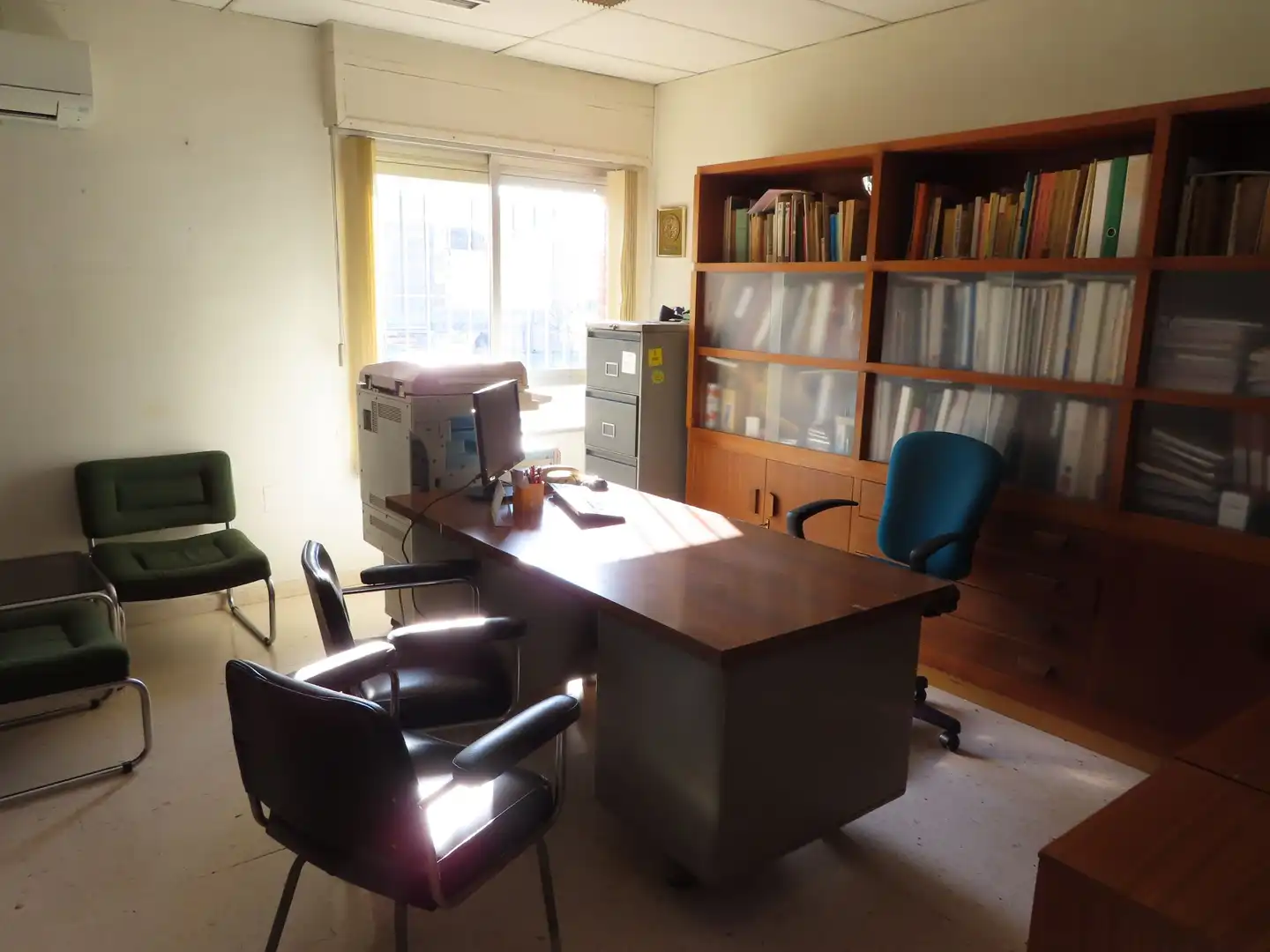Büro zur Miete in Cartagena mit Klimaanlage und Möbliert