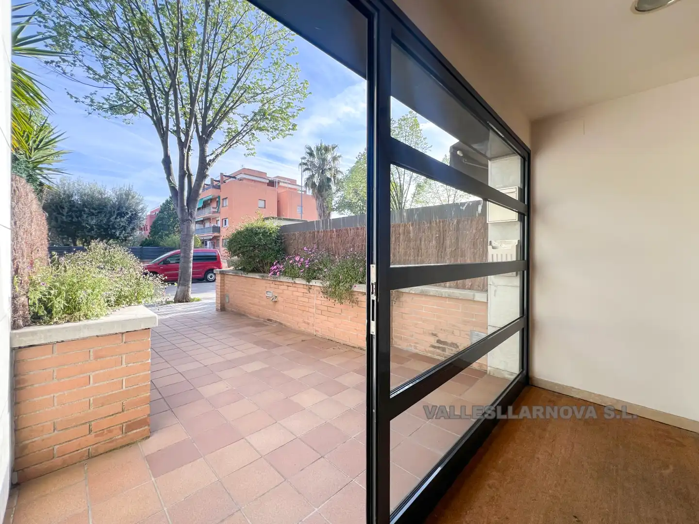 Vista exterior de Piso en venta en Parets del Vallès con Calefacción, Terraza y Trastero