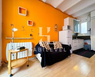 Bedroom of Flat to rent in  Barcelona Capital  with Air Conditioner, Furnished and Oven