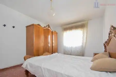 Schlafzimmer von Wohnung zum Verkauf in Atarfe