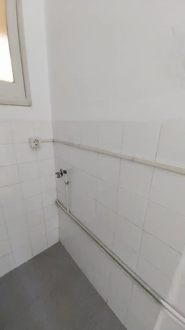 Bany de Pis de lloguer en Barcelona amb Calefacció, Parquet i Forn