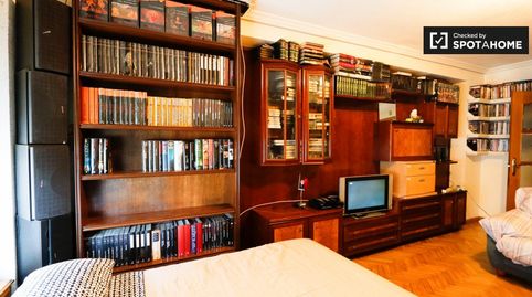 Foto 2 de Habitación en Comillas, Madrid Capital