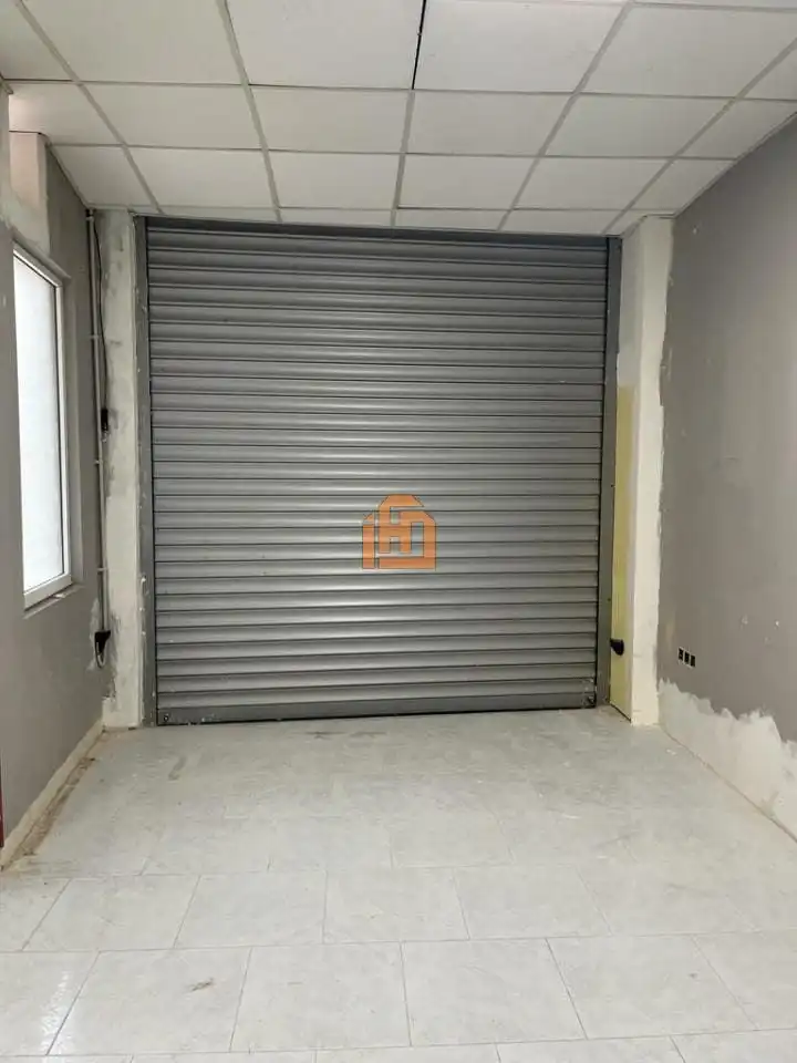 Traster de lloguer en León Capital  amb Alarma