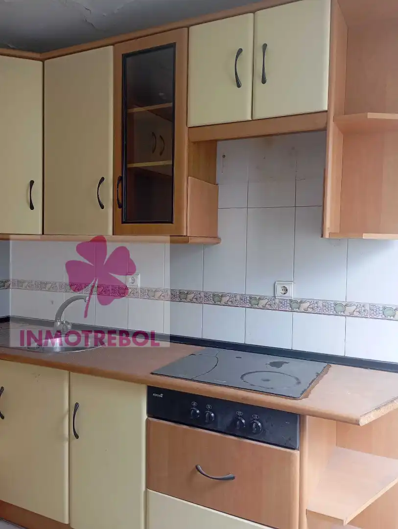 Kitchen of Flat for sale in Dos Hermanas  with Balcony