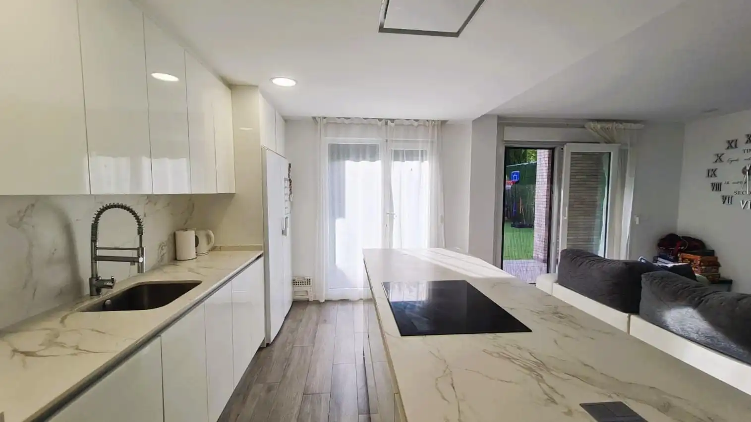 Cocina de Casa o chalet en venta en Valladolid con Calefacción, Jardín privado y Terraza