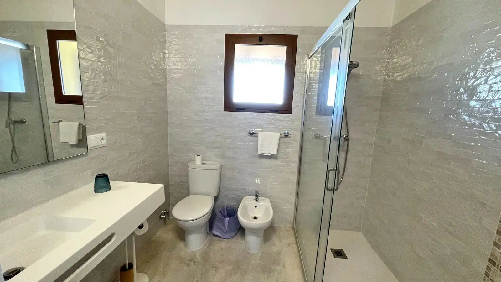Bany de Local en venda en L'Olleria amb Aire condicionat