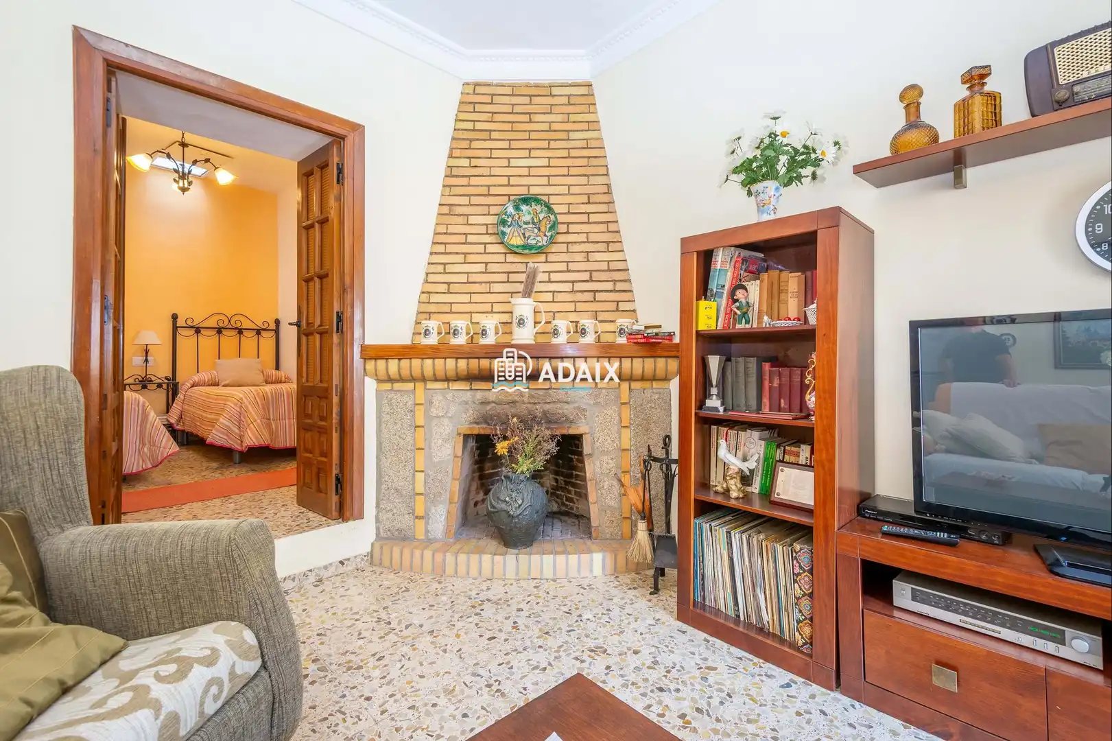 Wohnzimmer von Einfamilien-Reihenhaus zum Verkauf in Brozas mit Terrasse, Abstellraum und Balkon
