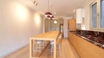 Kitchen of Flat for sale in  Barcelona Capital  with Air Conditioner, Heating and Oven