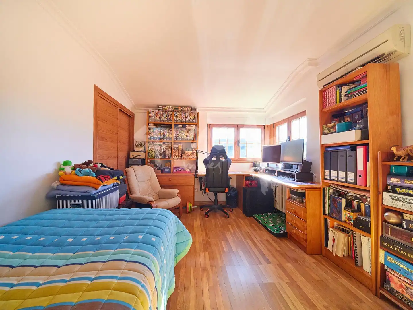 Bedroom of Houses for sale in Las Rozas de Madrid  with Air Conditioner, Heating and Private garden