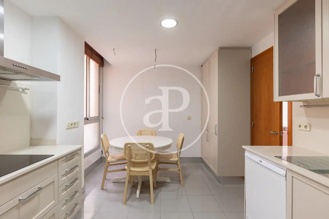 Wohnung zur Miete in Carrer de Provença, Dreta de l'Eixample