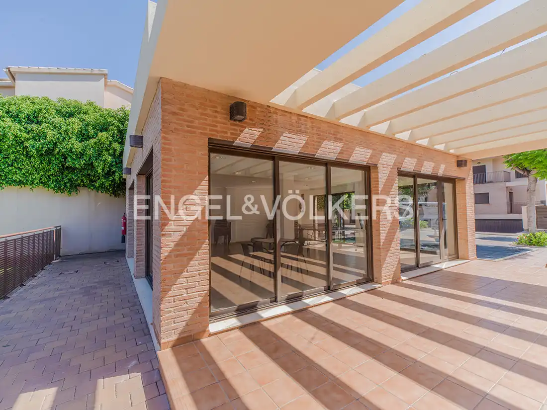 Terraza de Casa adosada en venta en Mutxamel con Aire acondicionado, Calefacción y Jardín privado