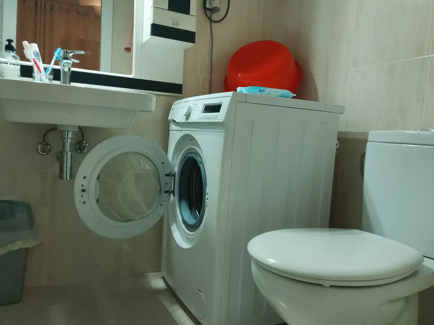 Casa aparellada amb piscina en venda a Carrer de Perseo 5, imagen 11