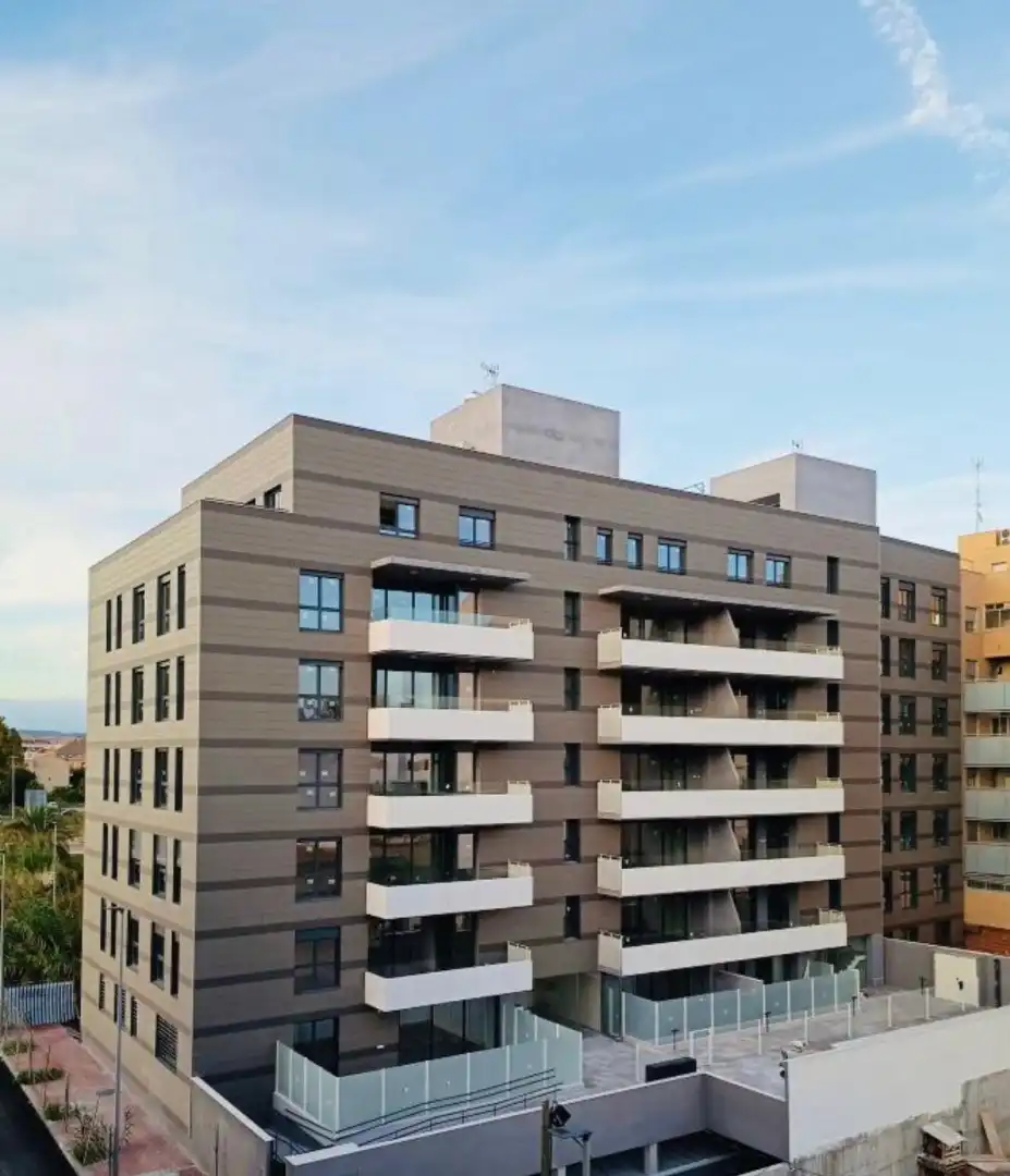Vista exterior de Àtic en venda en Murcia amb Aire condicionat, Calefacció i Jardí privat