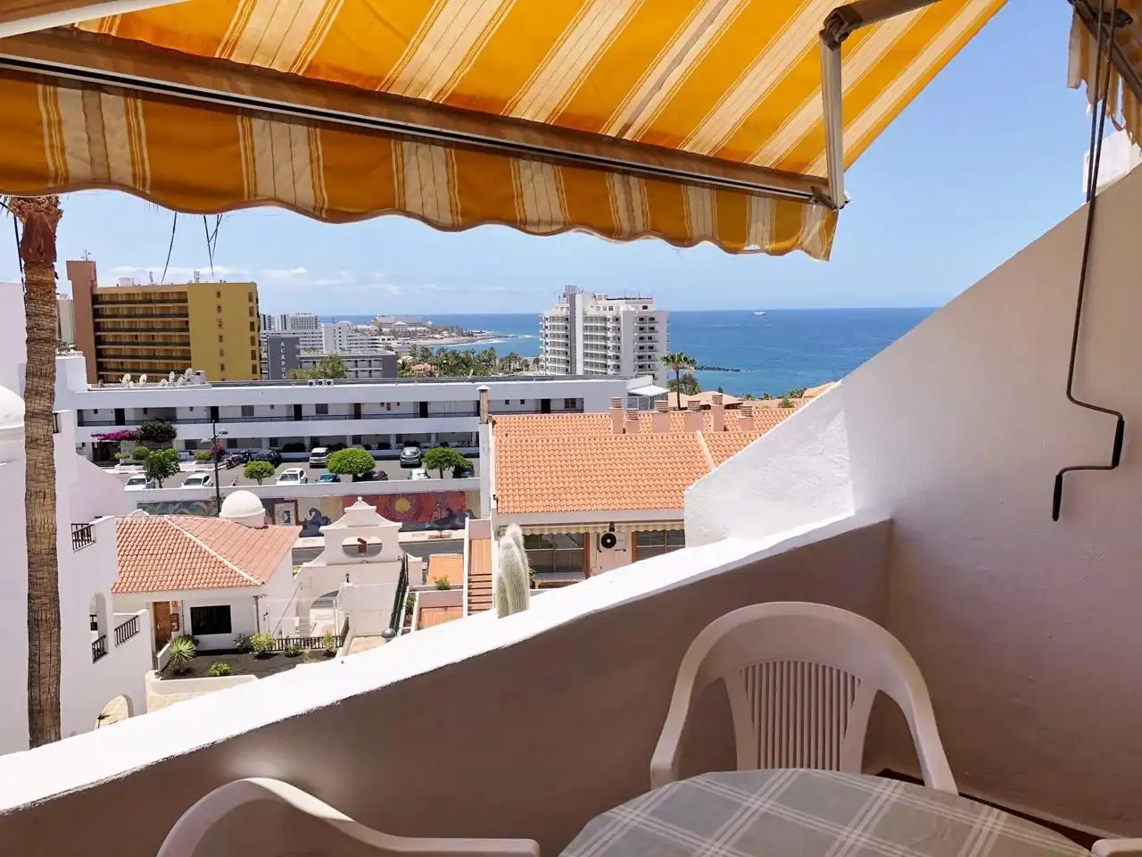 Vista exterior de Piso en venta en Adeje
