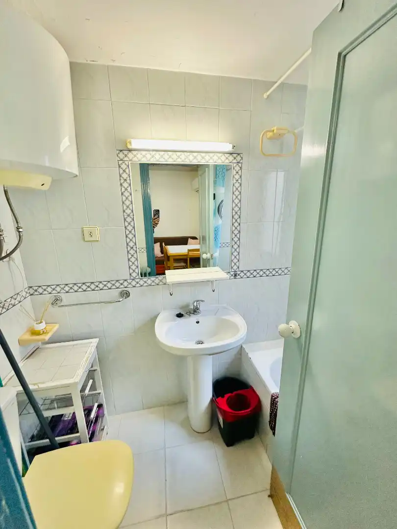 Study for rent in Granada, Granada