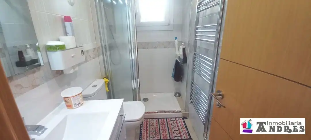 Baño de Piso en venta en Bermeo con Calefacción, Amueblado y Balcón