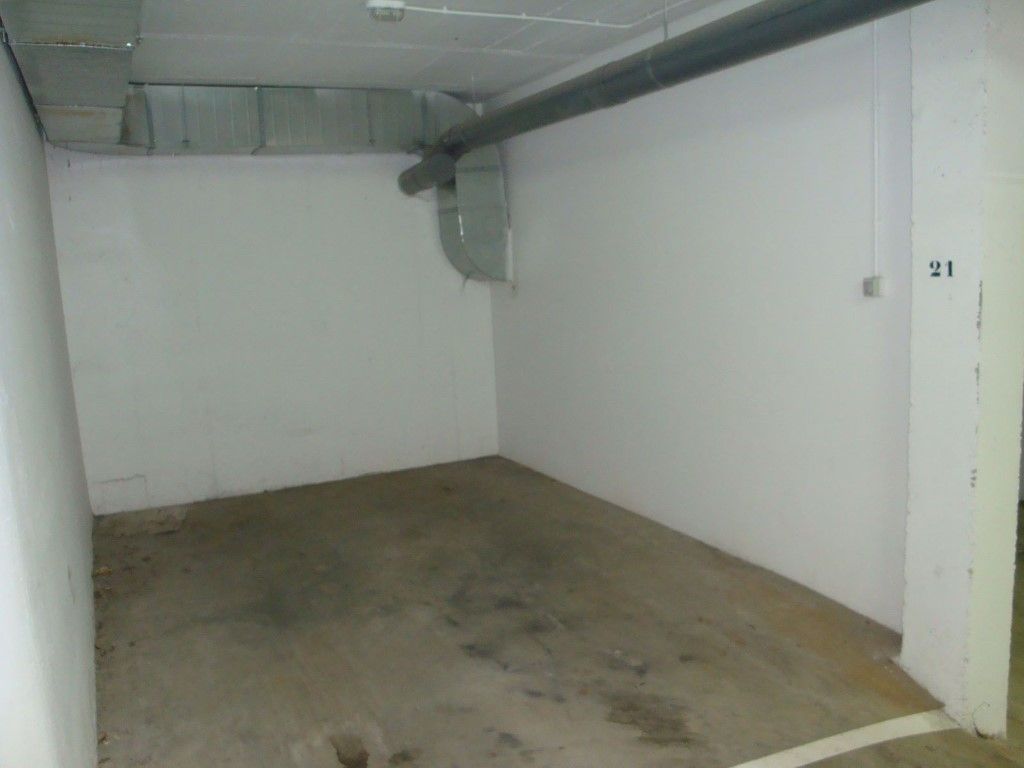 Garage for sale in Sahún
