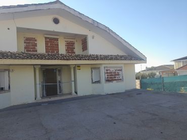 Villa avec piscine à vendre à Calle Río Guadiana